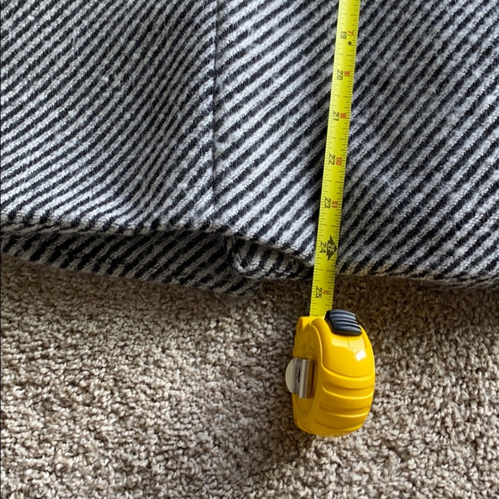 Gray Jacket - Picture 13 of 13